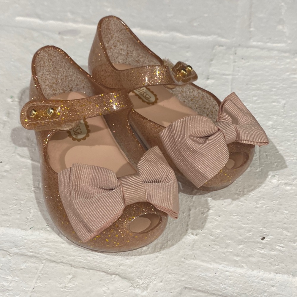 Mini Melissa - size 5